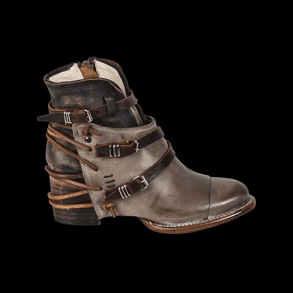 Free bird crue boots in grey multi - Picture 2 of 10